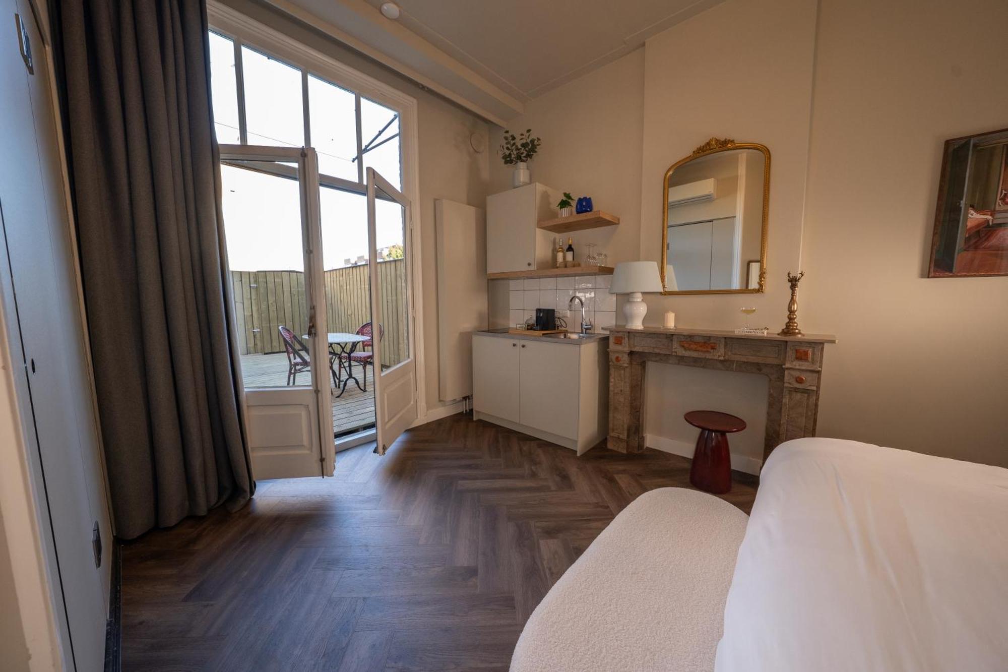 Boutique Hotel By Atelier Неймеген Номер фото